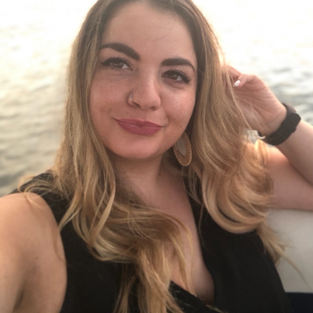 Meet your Posher, Lanna